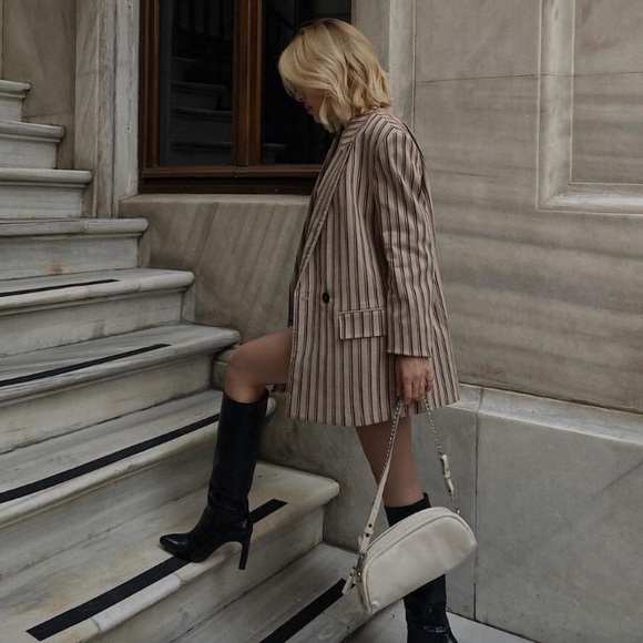 ZARA • NWT Oversized Striped Beige Blazer - Picture 2 of 11
